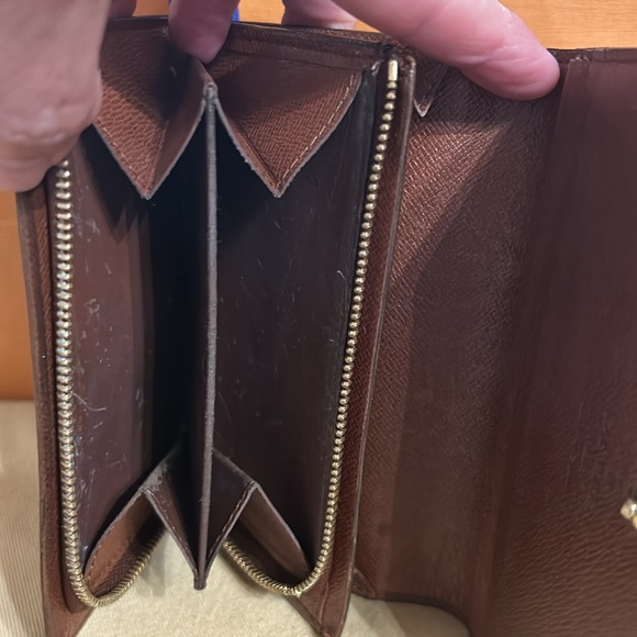 100% Authentic vintage Louis Vuitton Monogram Tressor wallet. - Picture 5 of 10